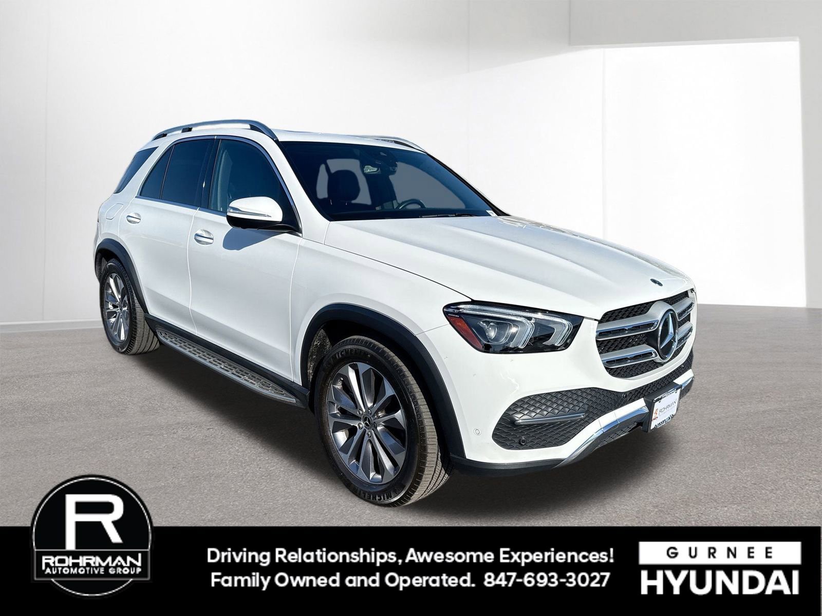 Used 2022 Mercedes-Benz GLE 350 4MATIC w/ Premium Package image 2