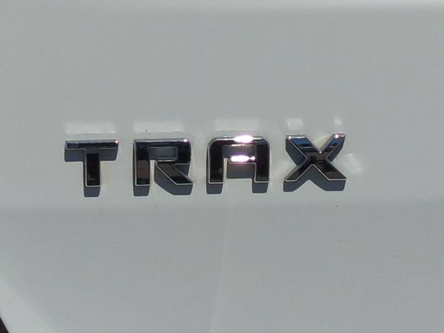 Used 2018 Chevrolet Trax LT w/ LT Convenience Package FWD image 10