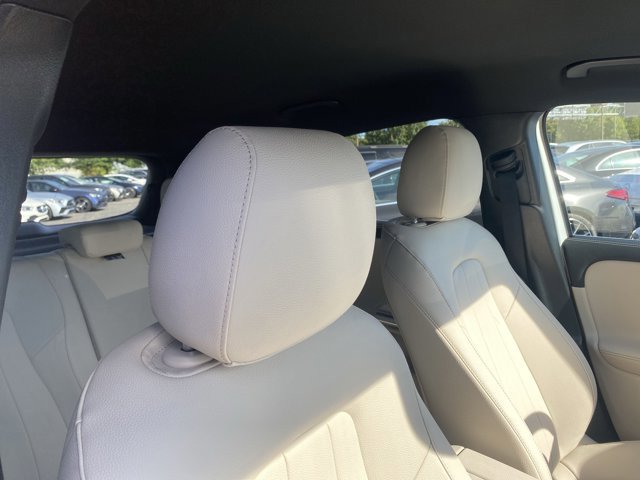 Certified 2025 Mercedes-Benz GLA 250 image 25