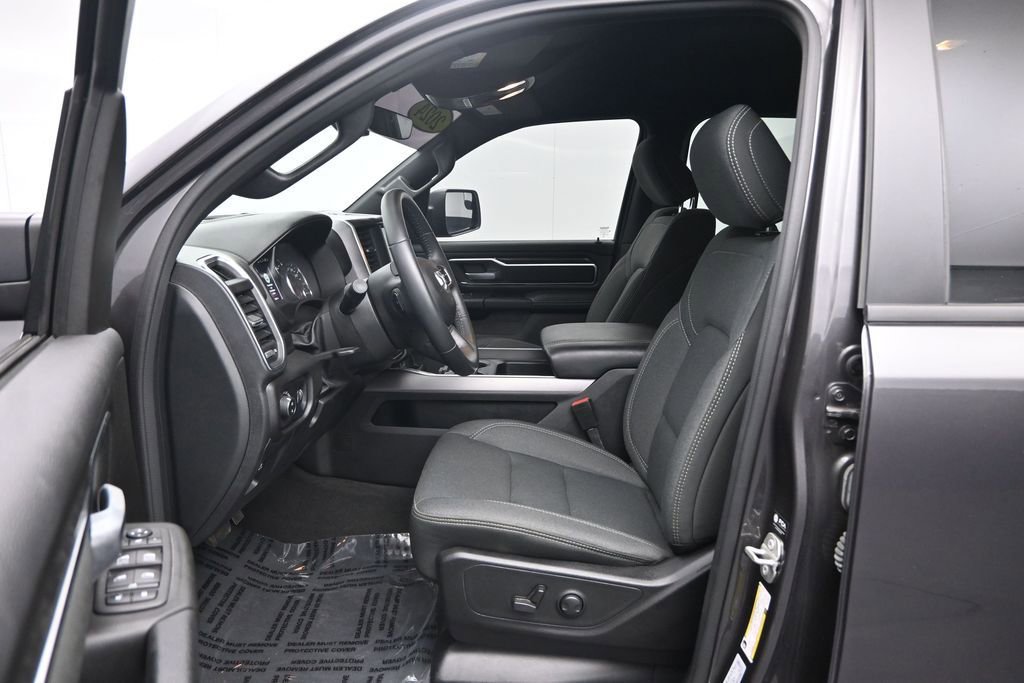 Used 2024 RAM 1500 Big Horn AWD/4WD image 20