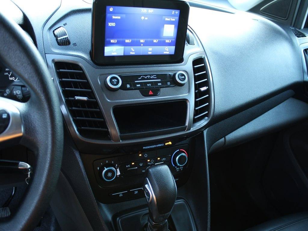 Used 2022 Ford Transit Connect XL FWD image 25