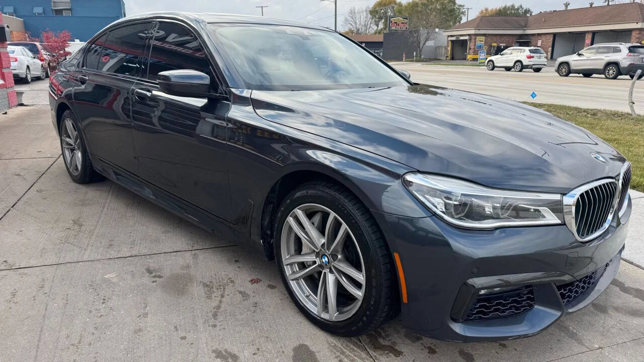Used 2016 BMW 750i xDrive image 5