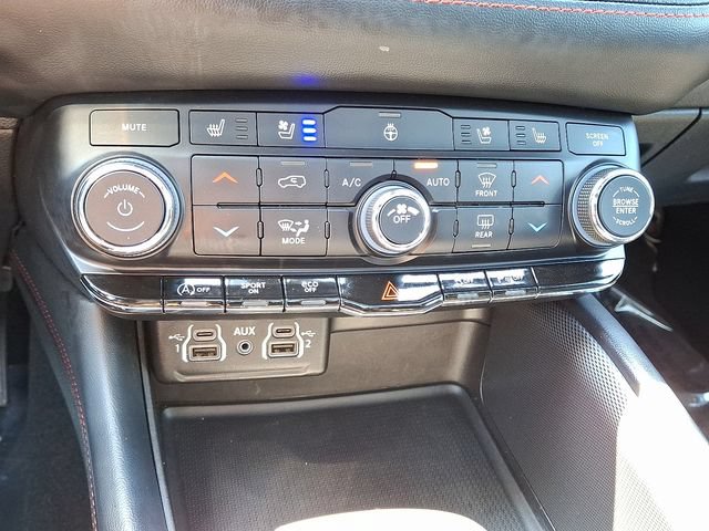 Used 2024 Dodge Durango GT AWD/4WD image 13