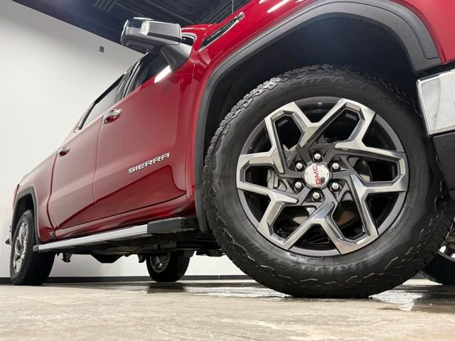 Used 2024 GMC Sierra 1500 SLT w/ SLT Convenience Package image 3