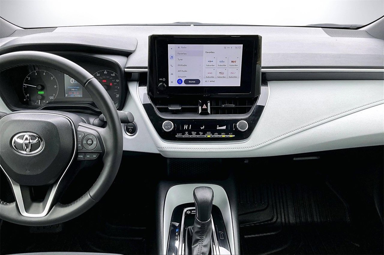 Used 2024 Toyota Corolla LE image 11