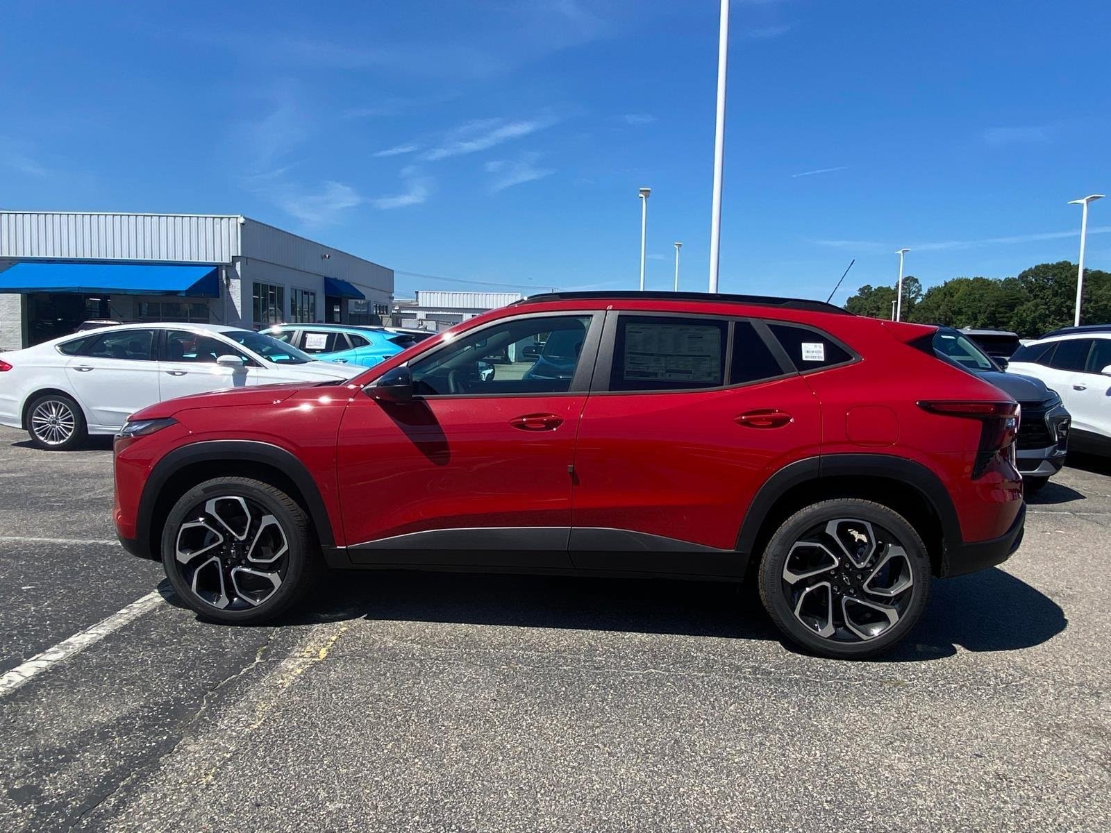 New 2026 Chevrolet Trax RS w/ Driver Confidence Package FWD image 3
