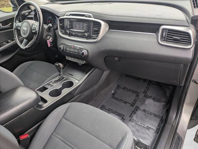 Used 2016 Kia Sorento LX w/ LX Convenience Package image 20