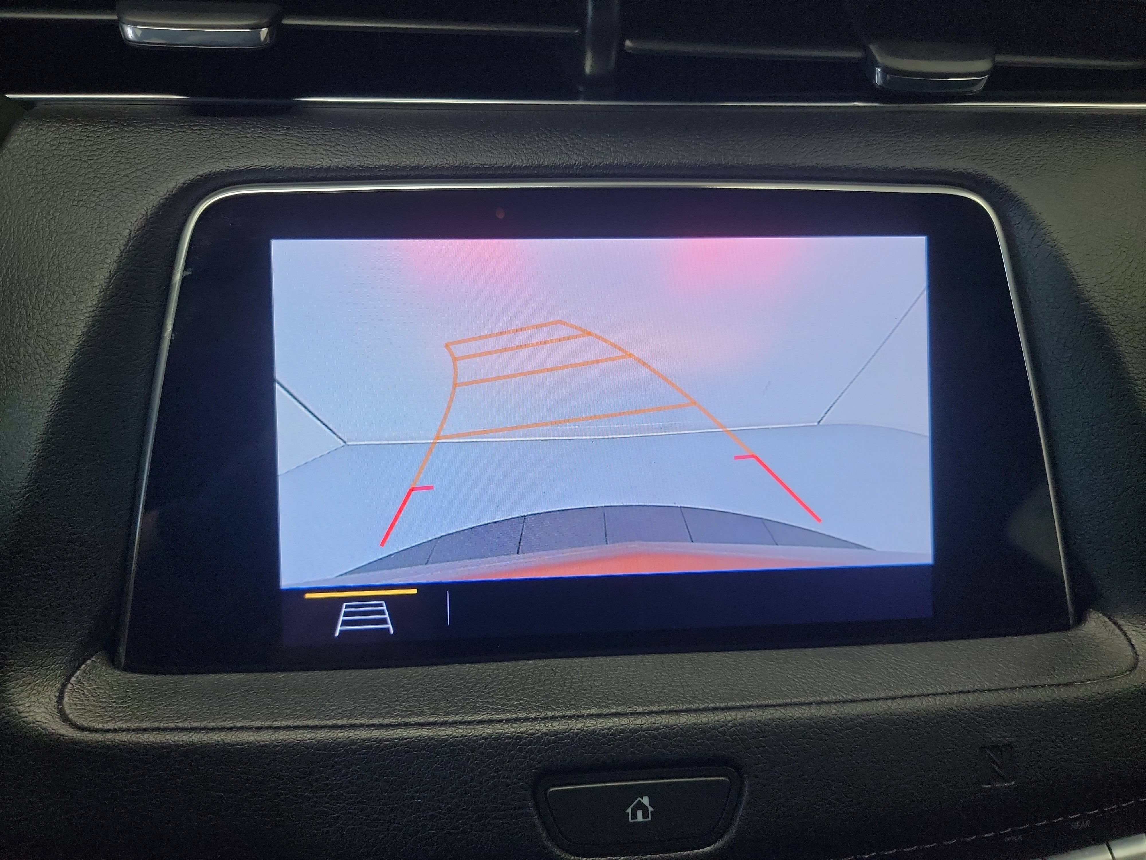 Used 2019 Cadillac XT4 Premium Luxury AWD/4WD image 23