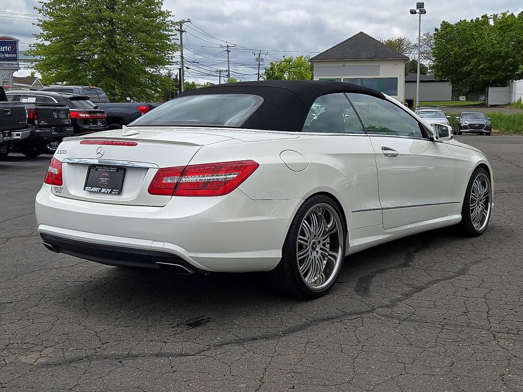 Used 2011 Mercedes-Benz E 550 Cabriolet image 5