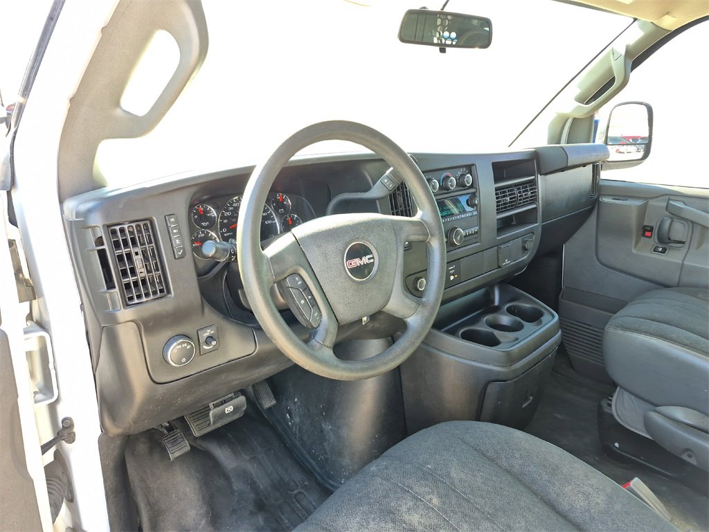 Used 2021 GMC Savana 2500 w/ Driver Convenience Package image 15