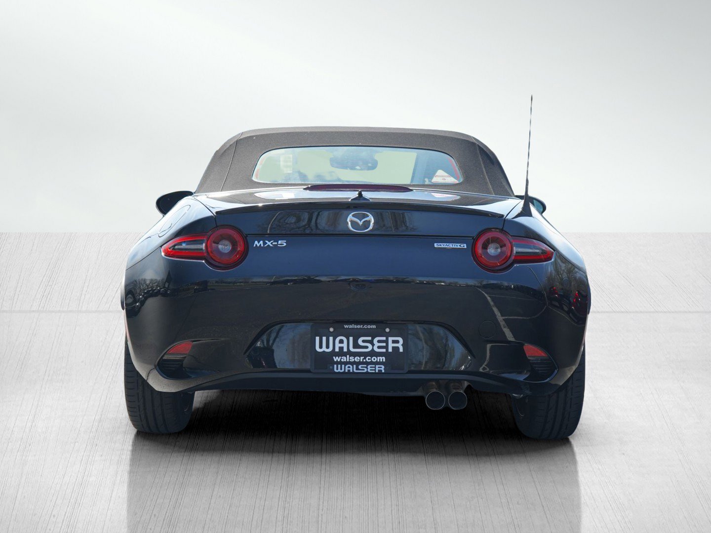 New 2026 MAZDA MX-5 Miata Club w/ Weather Package RWD image 4