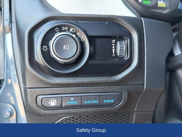 Used 2024 Jeep Wrangler Unlimited w/ Convenience Group AWD/4WD image 14