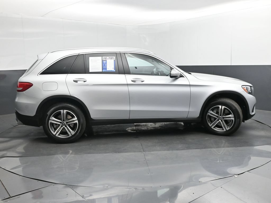 Used 2017 Mercedes-Benz GLC 300 4MATIC image 29