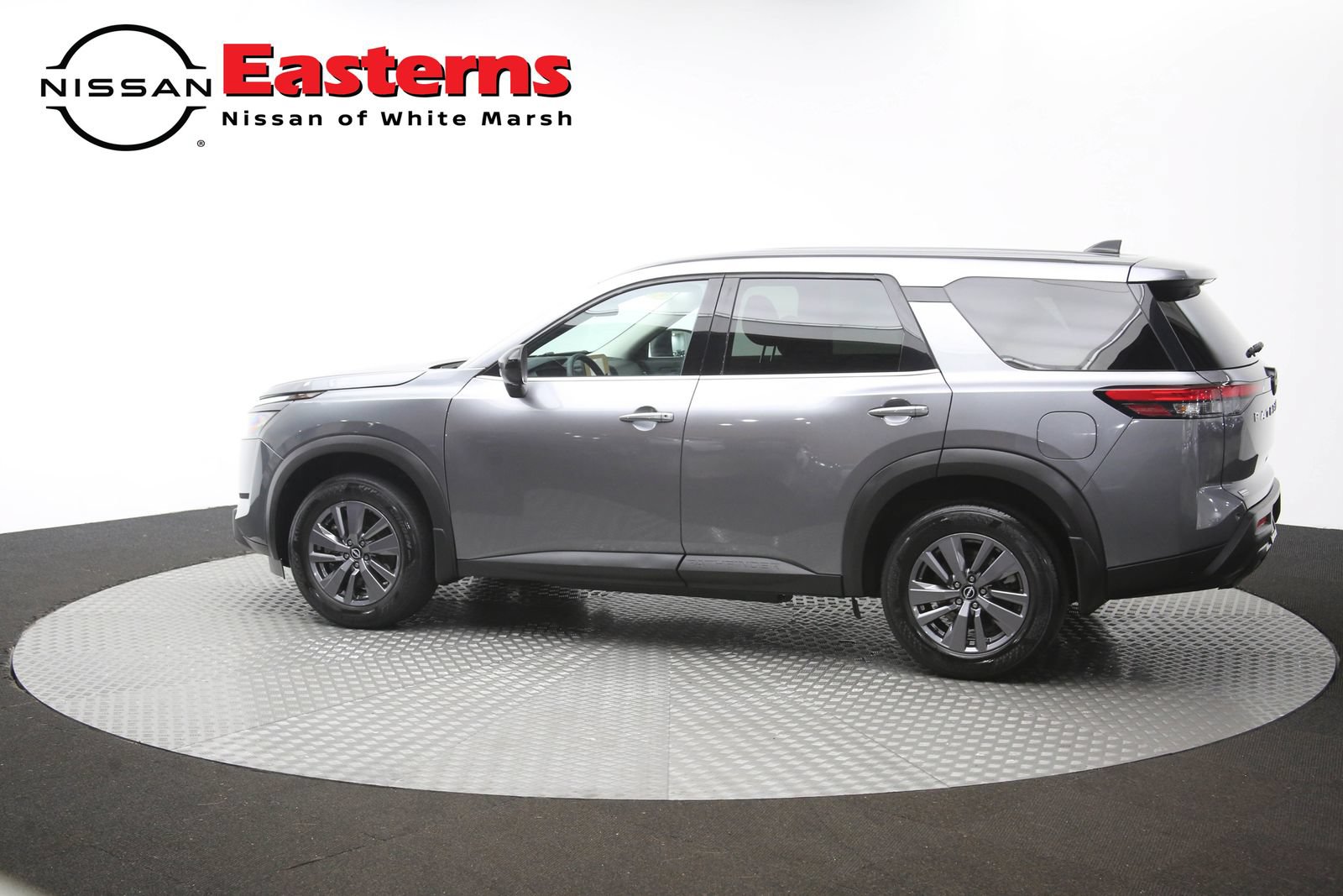 Used 2023 Nissan Pathfinder S AWD/4WD image 60
