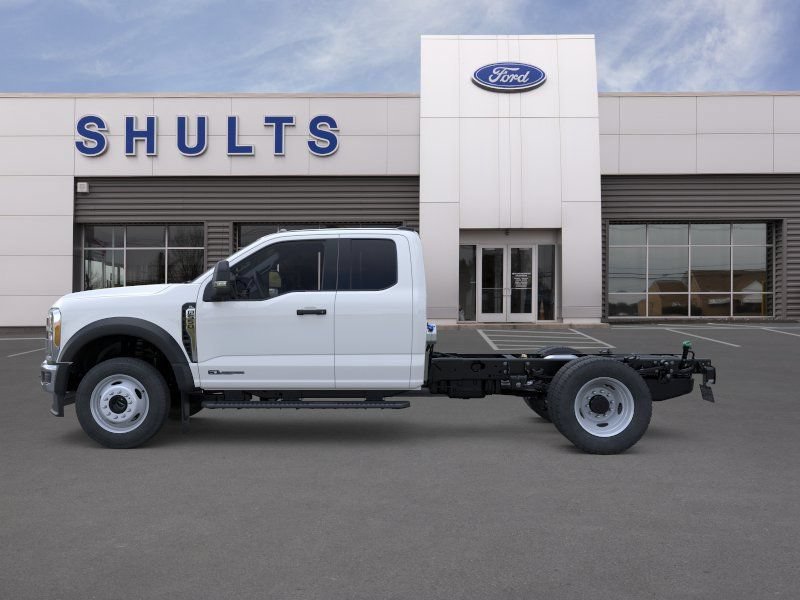 New 2026 Ford F550 4x4 SuperCab Super Duty image 4