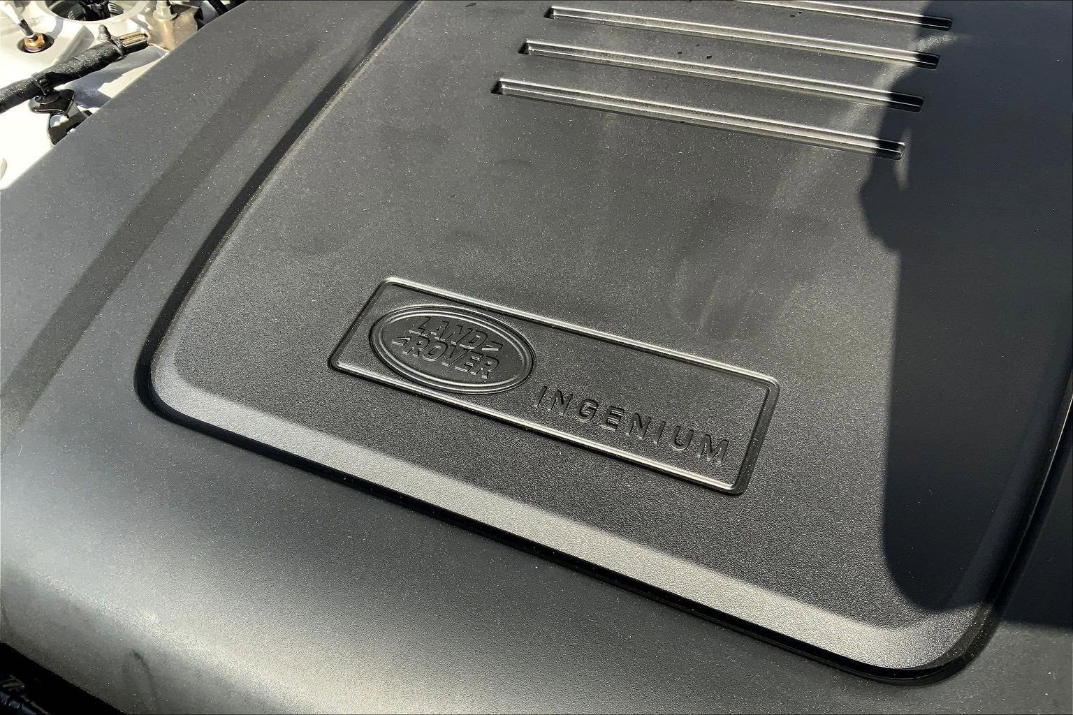 New 2026 Land Rover Defender 110 S image 17