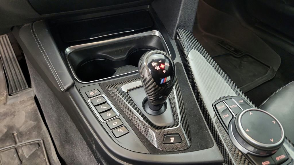 Used 2020 BMW M4 Coupe w/ Competition Package RWD image 35
