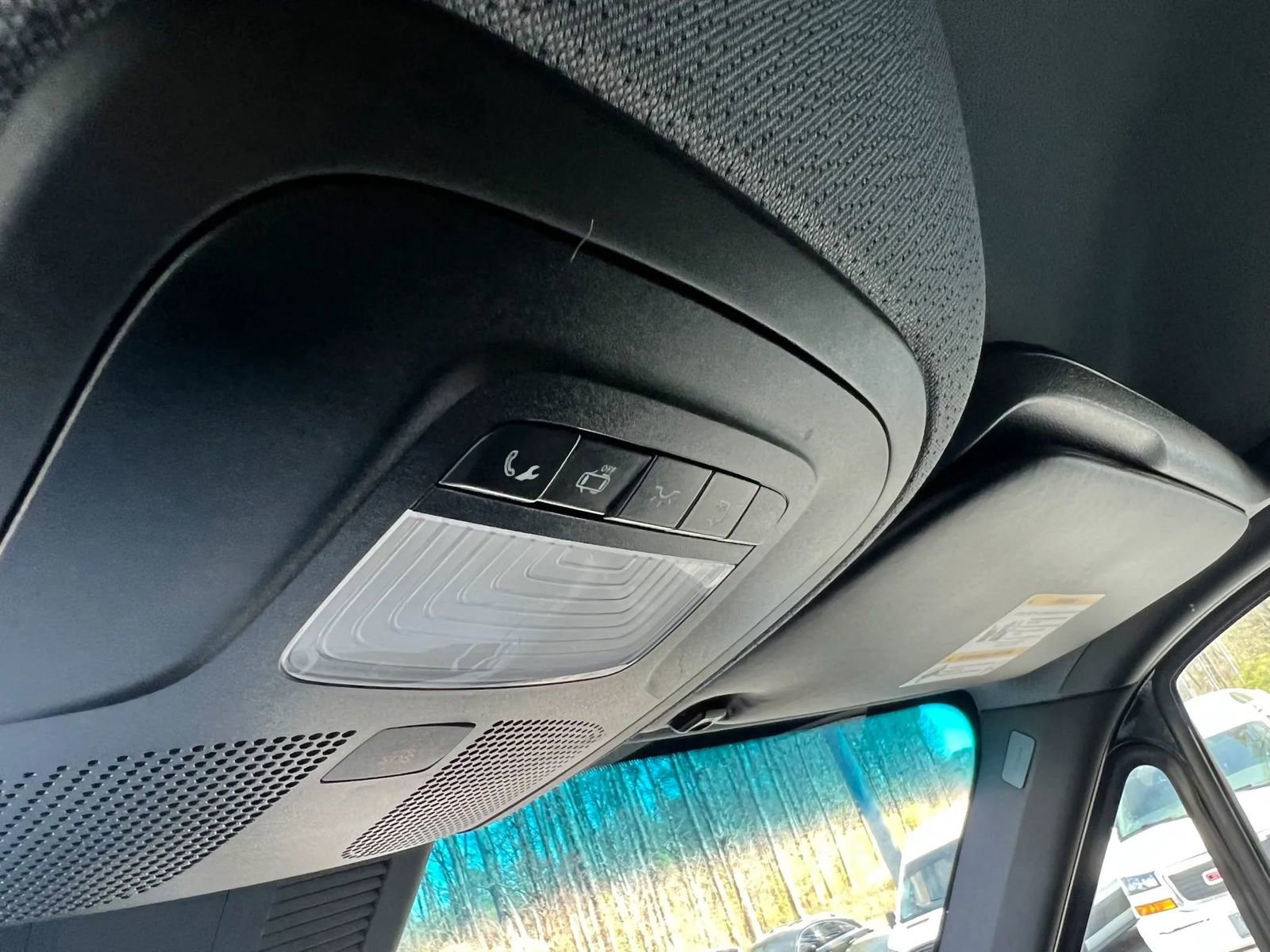 Used 2019 Mercedes-Benz Sprinter 2500 w/ Acoustic Package image 23