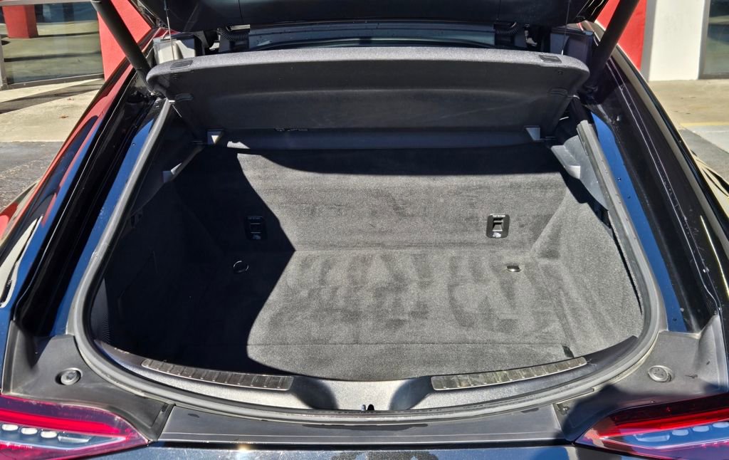 Used 2021 Mercedes-Benz AMG GT 43 image 17