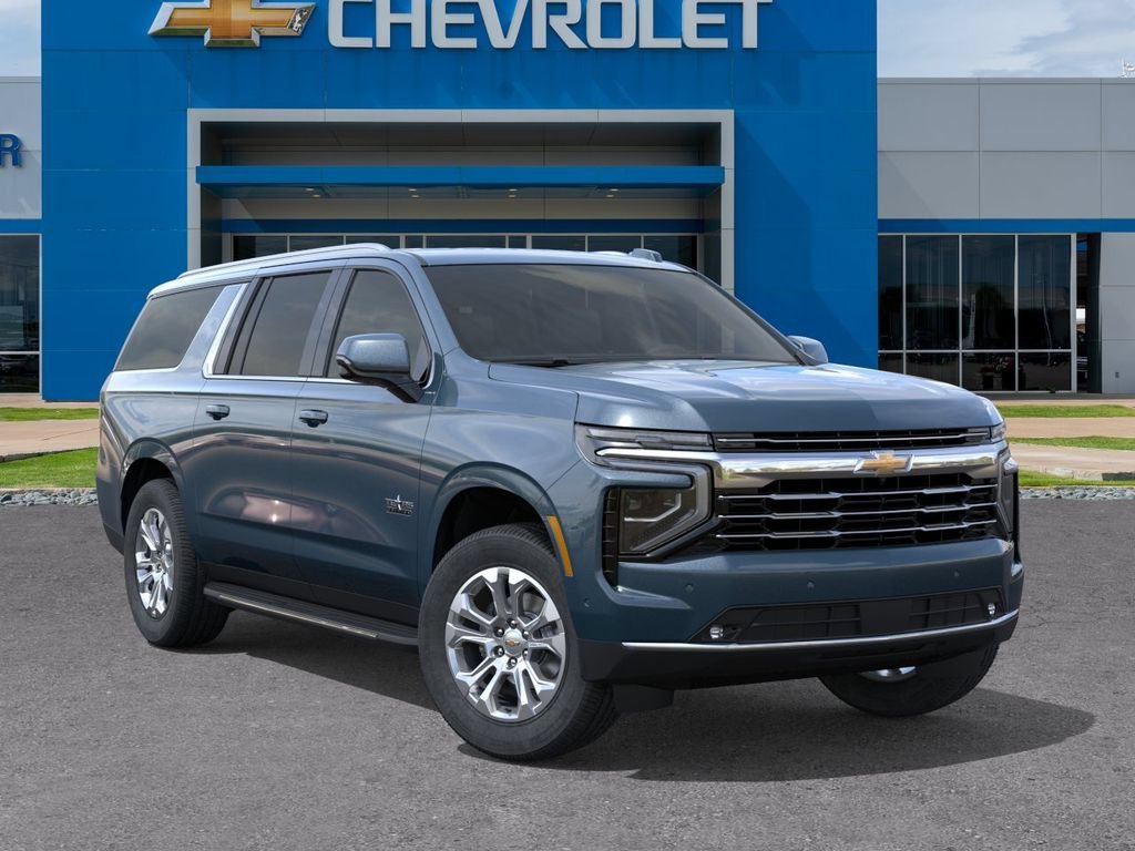 New 2026 Chevrolet Suburban LT w/ Comfort Package AWD/4WD image 7