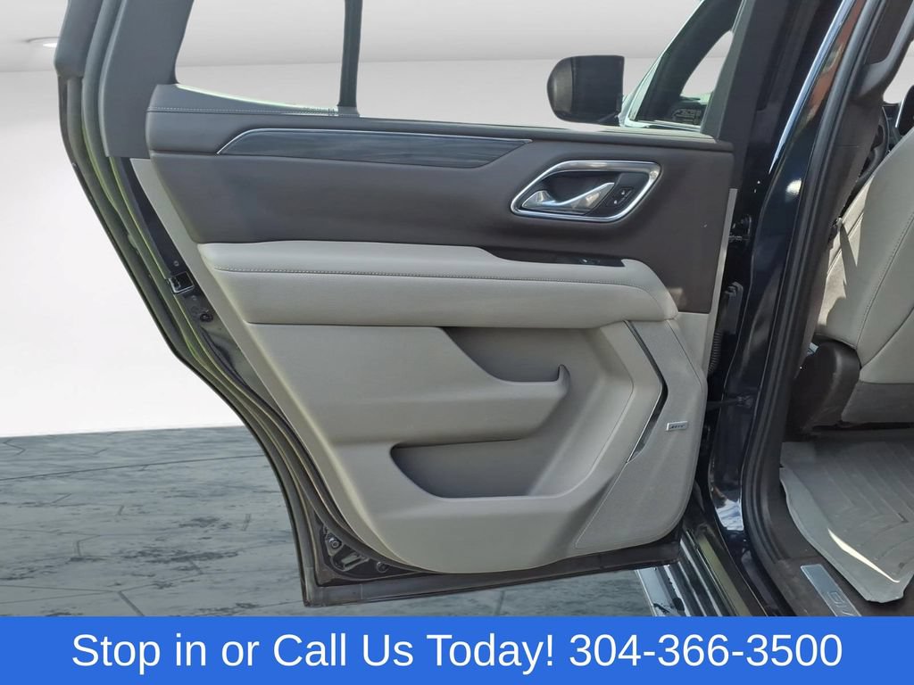 Used 2024 GMC Yukon SLT AWD/4WD image 13