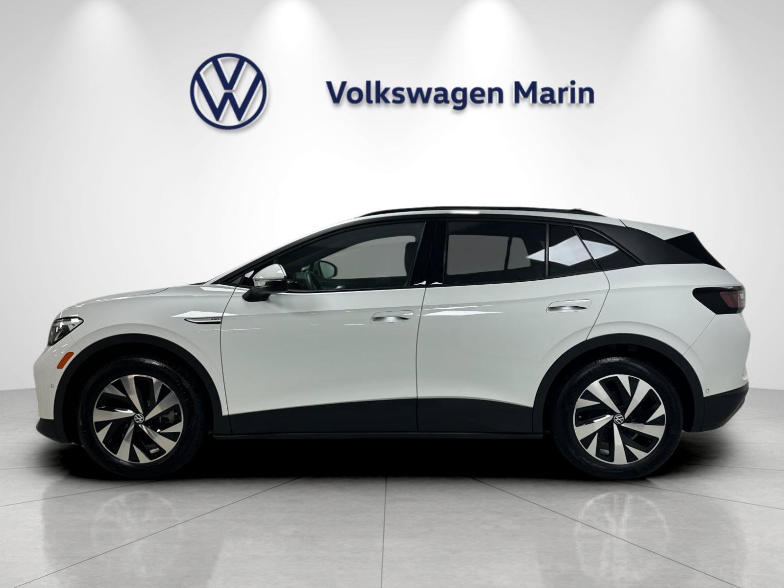 Used 2023 Volkswagen ID.4 Pro RWD image 2