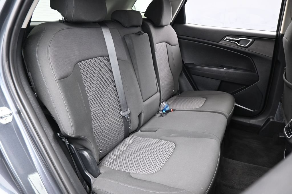 Used 2023 Kia Sportage LX AWD/4WD image 43