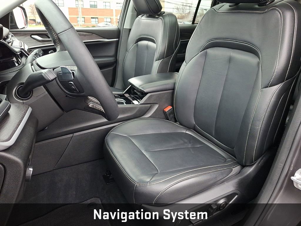 Used 2022 Jeep Grand Cherokee Limited 4xe image 17