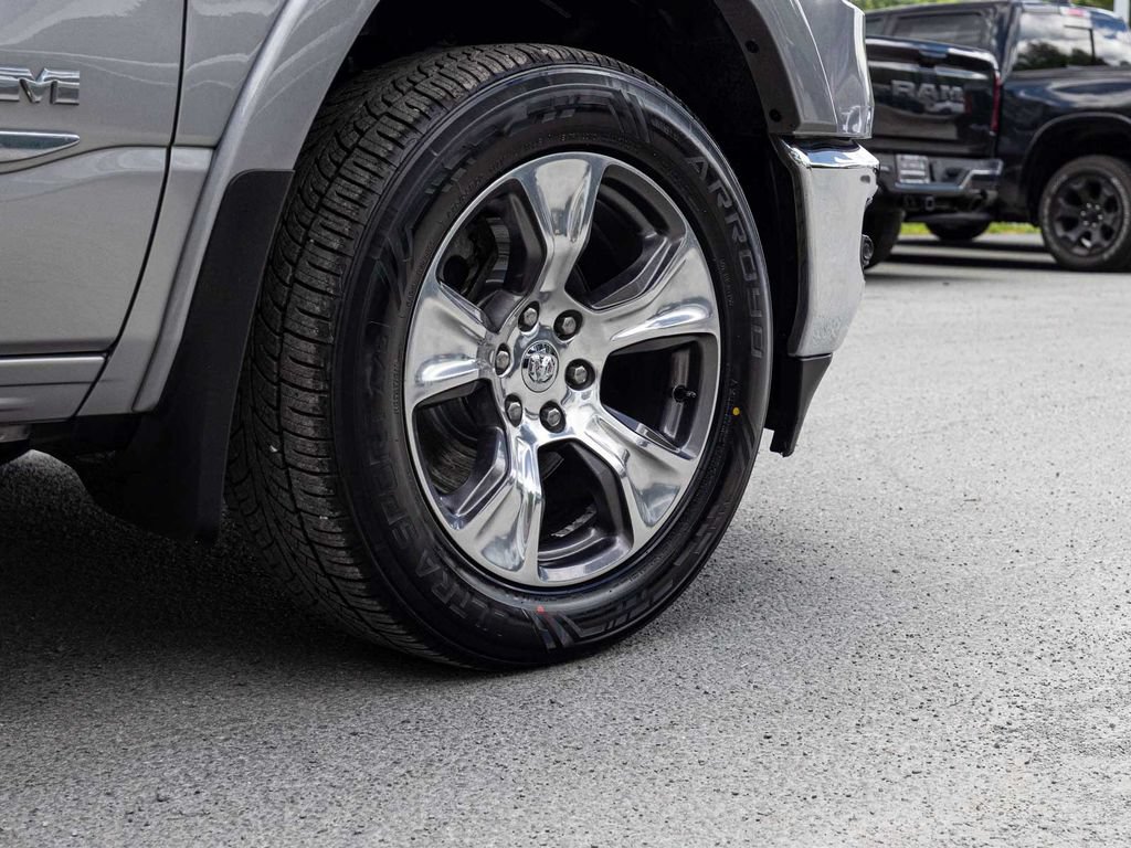 Used 2020 RAM 1500 Laramie AWD/4WD image 9
