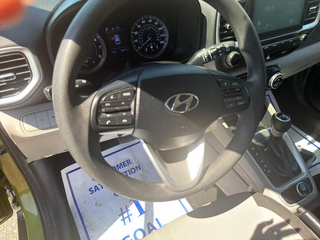 Used 2020 Hyundai Venue SEL FWD image 10