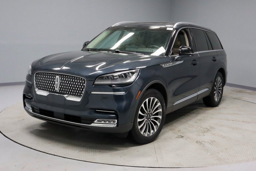 Used 2021 Lincoln Aviator Reserve w/ Elements Package Plus image 9