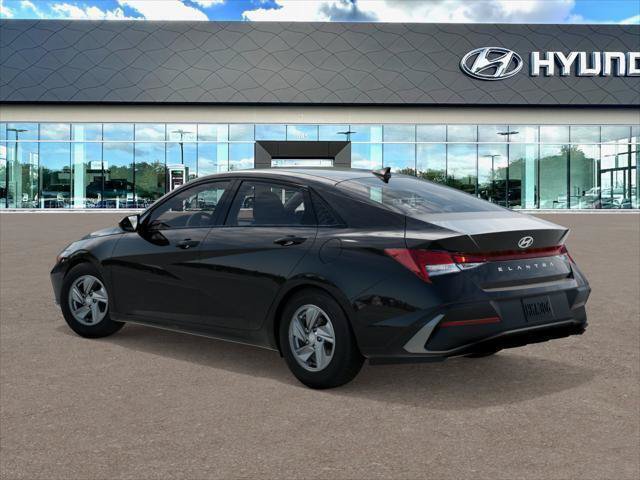 New 2026 Hyundai Elantra SE FWD image 5