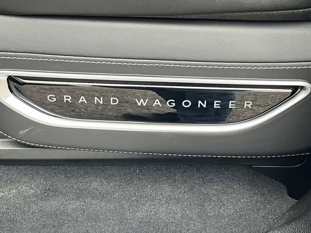 New 2026 Jeep Grand Wagoneer Summit w/ Premium Group III image 23