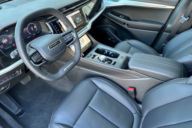 New 2025 Jeep Wagoneer S Launch Edition AWD/4WD image 7