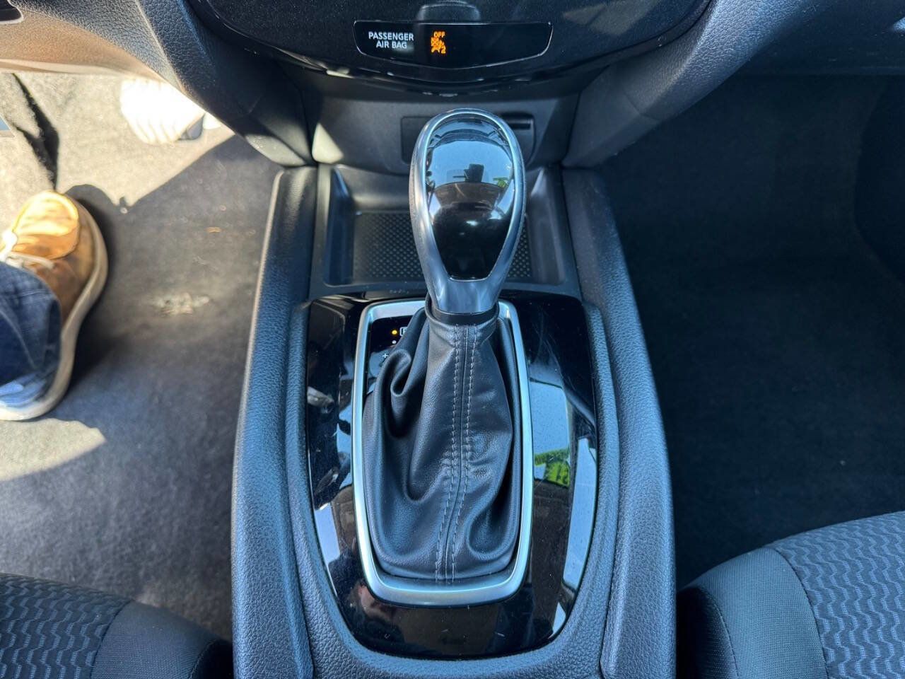 Used 2021 Nissan Rogue Sport S image 10