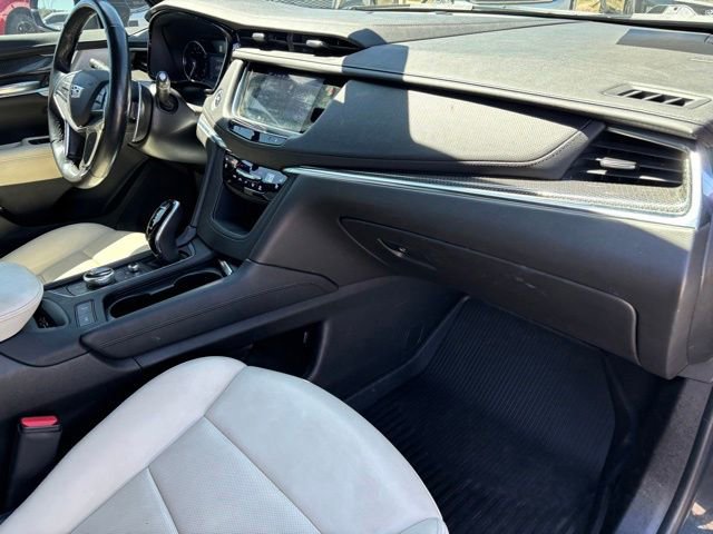 Used 2021 Cadillac XT5 Sportv w/ LPO, Floor Liner Package AWD/4WD image 24
