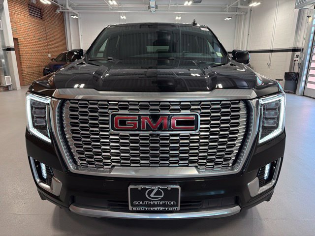 Used 2023 GMC Yukon XL Denali w/ Max Trailering Package AWD/4WD image 2