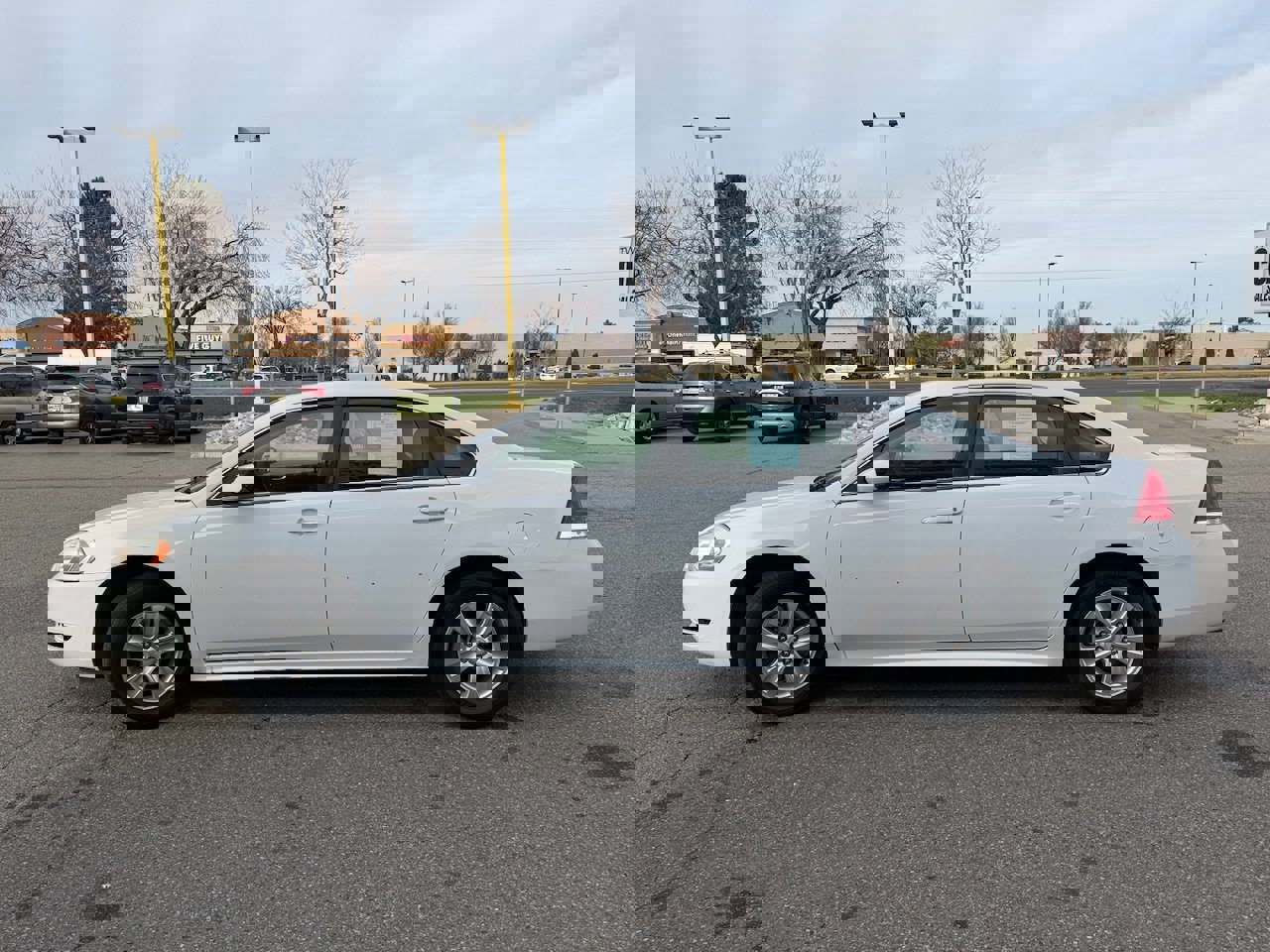 Used 2014 Chevrolet Impala Limited LS FWD image 5