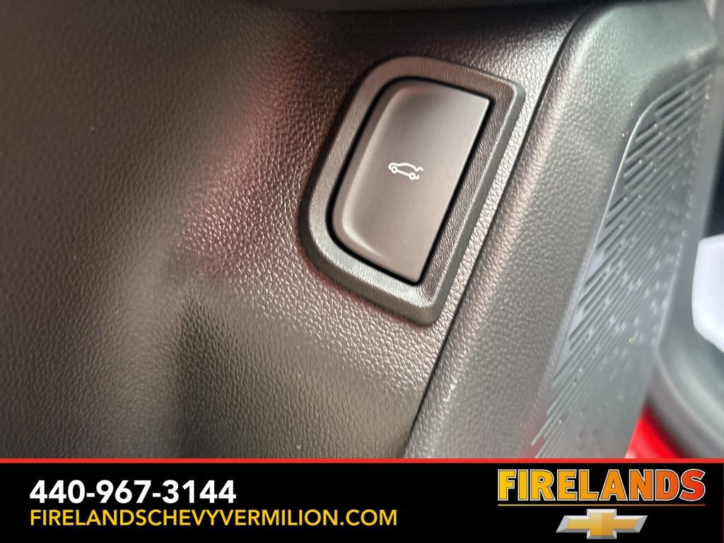 New 2026 Chevrolet Equinox ACTIV w/ Convenience Package III image 15