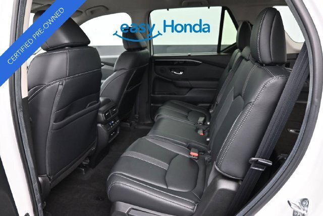Used 2025 Honda Pilot EX-L image 18