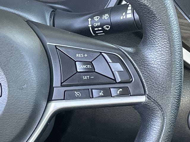 Used 2024 Nissan Altima 2.5 SV FWD image 14