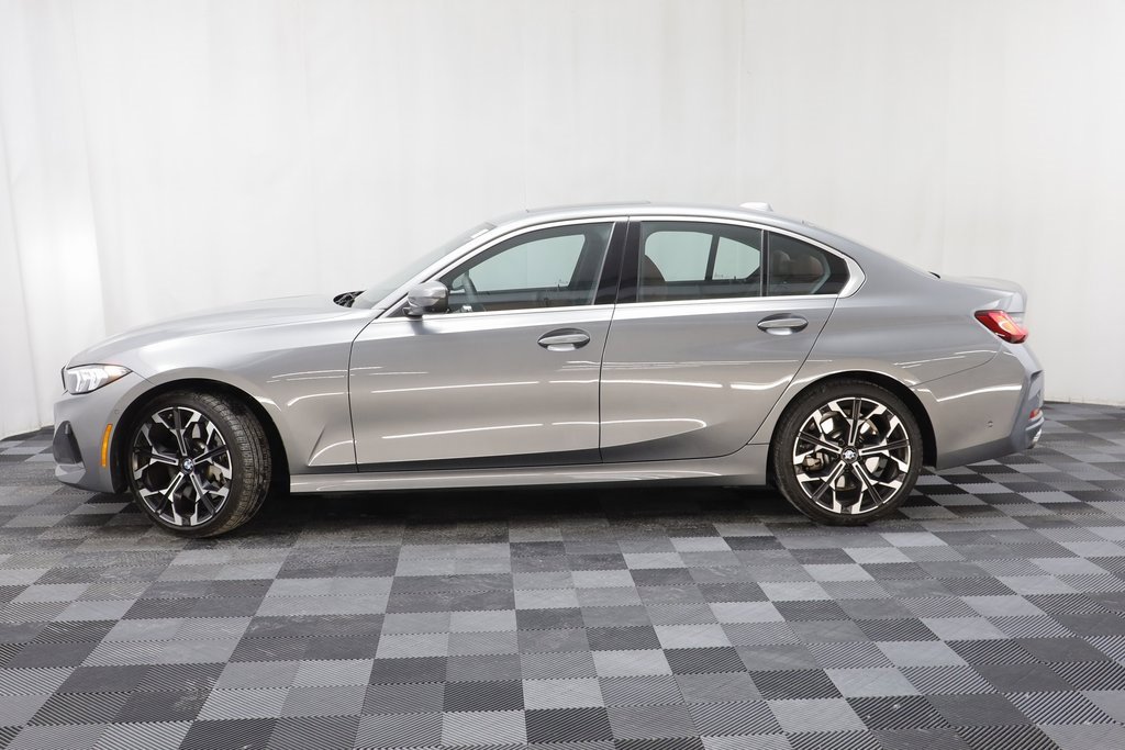 Certified 2025 BMW 330i xDrive Sedan image 4