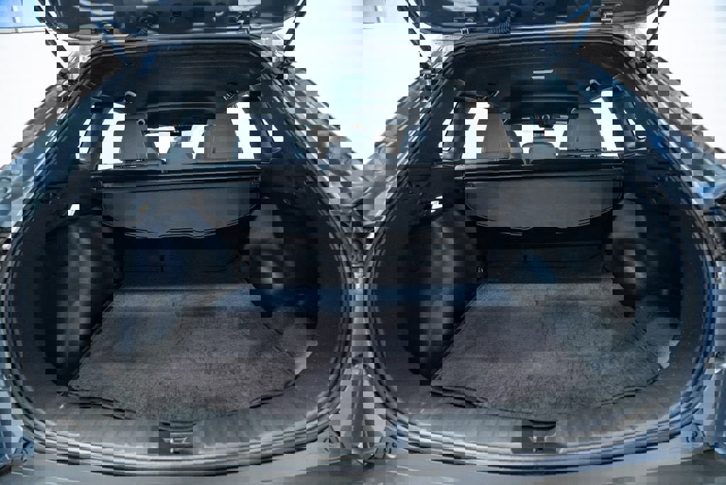 Used 2025 Toyota Corolla Cross AWD Hybrid image 35