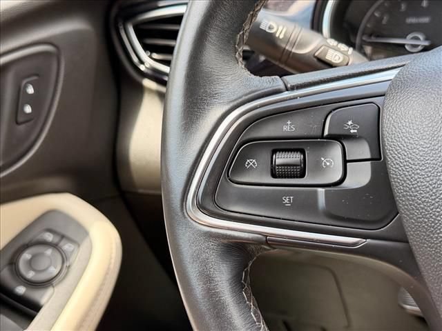 Used 2020 Buick Encore GX Select w/ Sport Touring Package FWD image 15