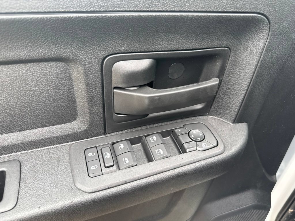 New 2026 RAM 3500 Tradesman AWD/4WD image 16