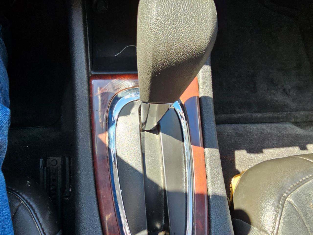 Used 2010 Chevrolet Impala LT w/ Luxury Edition Package FWD image 37