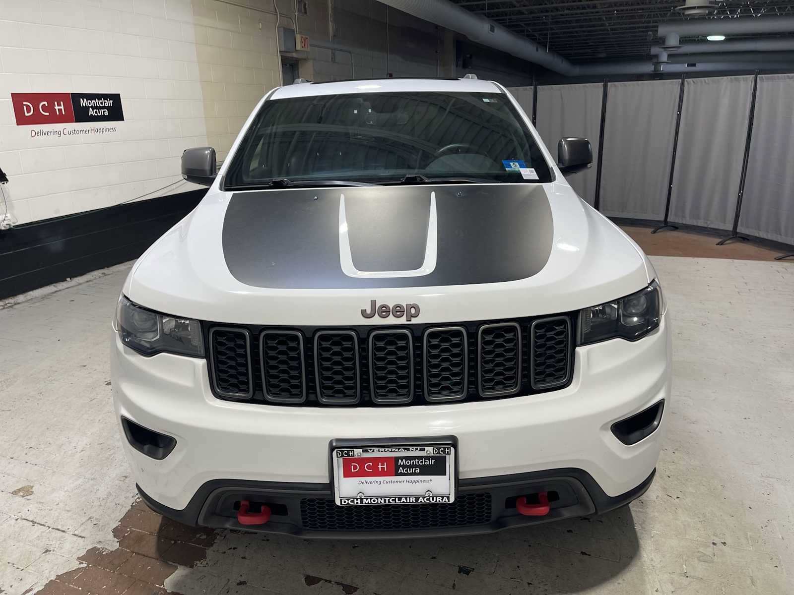 Used 2020 Jeep Grand Cherokee Trailhawk AWD/4WD image 6
