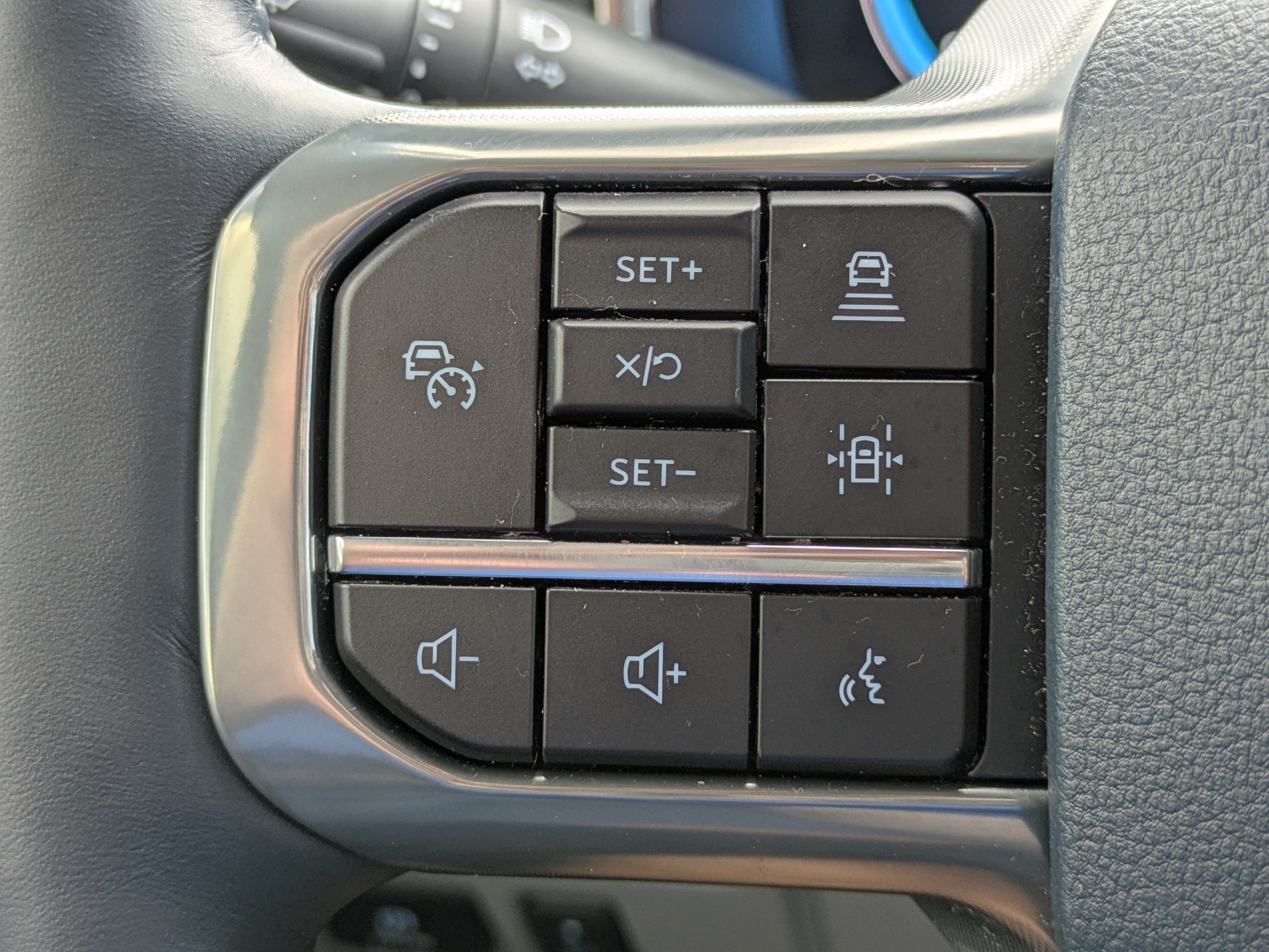 Used 2023 Ford F150 Limited AWD/4WD image 26