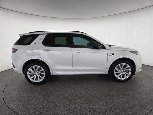 Certified 2023 Land Rover Discovery Sport SE R-Dynamic image 6