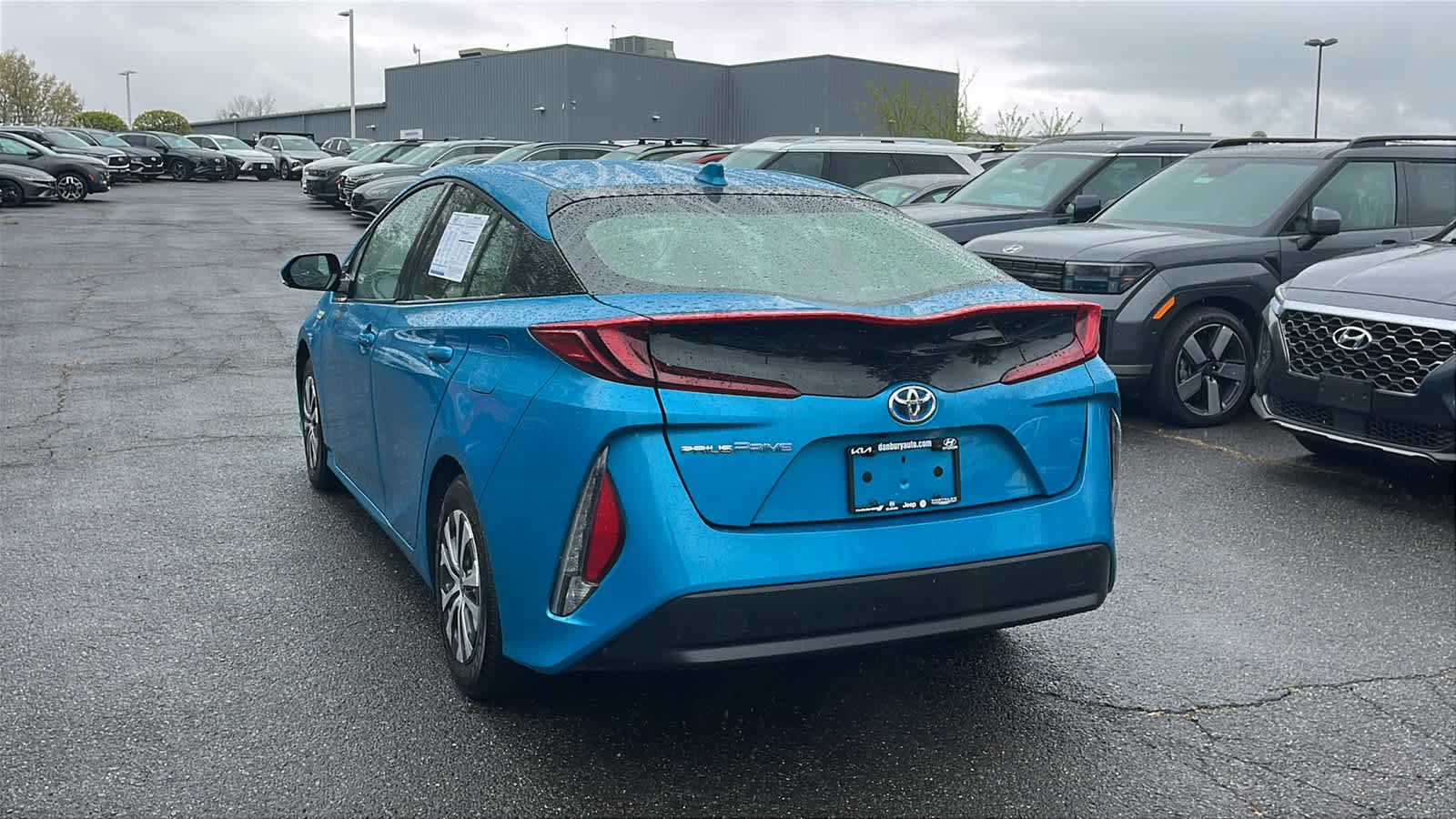 Used 2020 Toyota Prius Prime LE FWD image 6